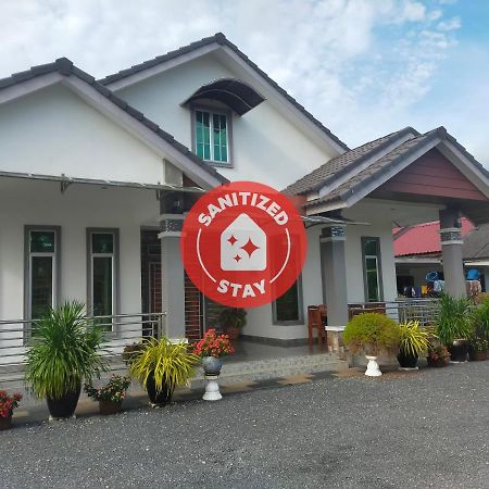 Oyo Home 90388 Homestay Masha Langkawi Buitenkant foto