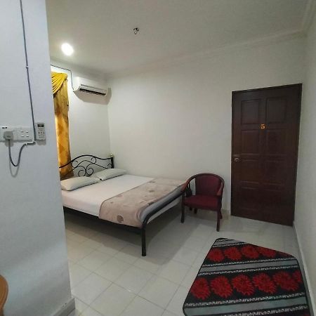 Oyo Home 90388 Homestay Masha Langkawi Buitenkant foto