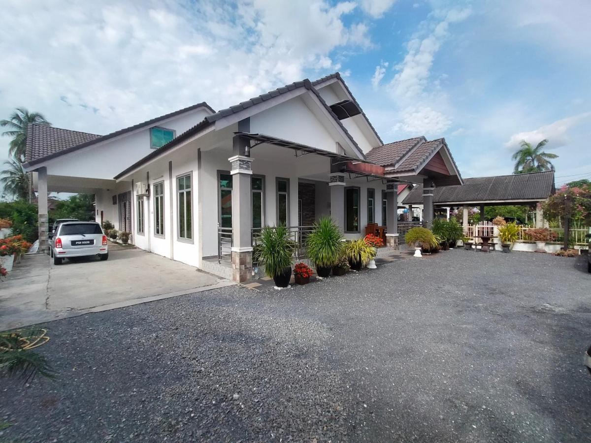 Oyo Home 90388 Homestay Masha Langkawi Buitenkant foto