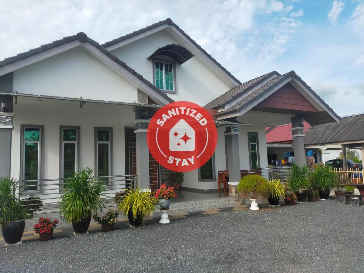 Oyo Home 90388 Homestay Masha Langkawi Buitenkant foto